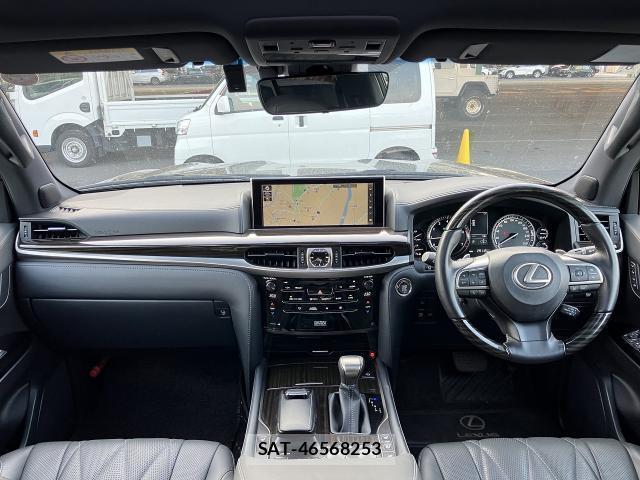 Lexus LX 2020-06 8224080-2