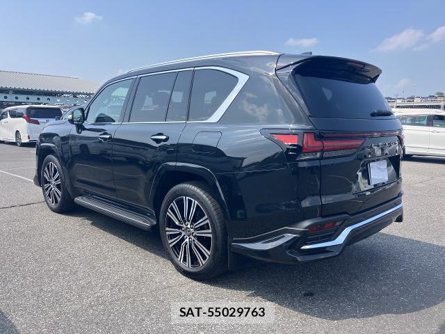 Lexus LX 2025-07 8224085-1