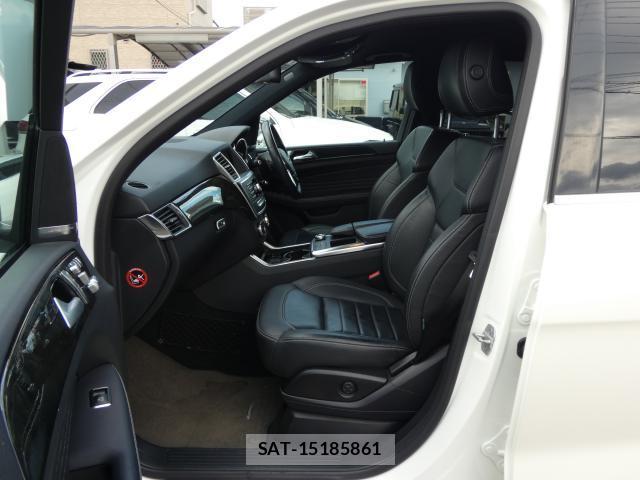Mercedes Benz M-CLASS 2013-08 8221536-14