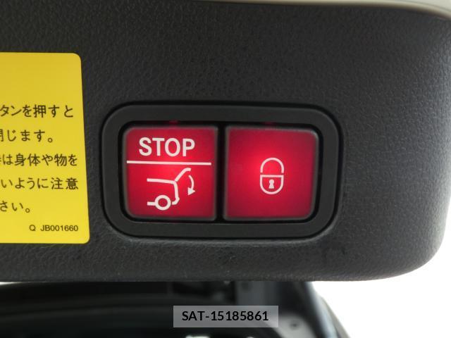 Mercedes Benz M-CLASS 2013-08 8221536-18
