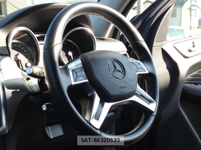 Mercedes Benz M-CLASS 2013-09 8222619-7