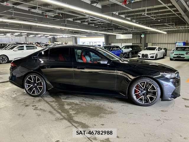 Bmw M5 2025-12 8218399-5