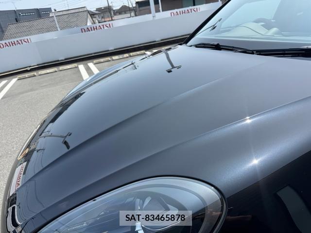 Porsche MACAN 2024-09 8223544-6