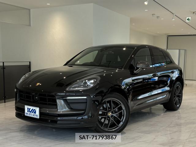Porsche MACAN 2022-11 8224167-0