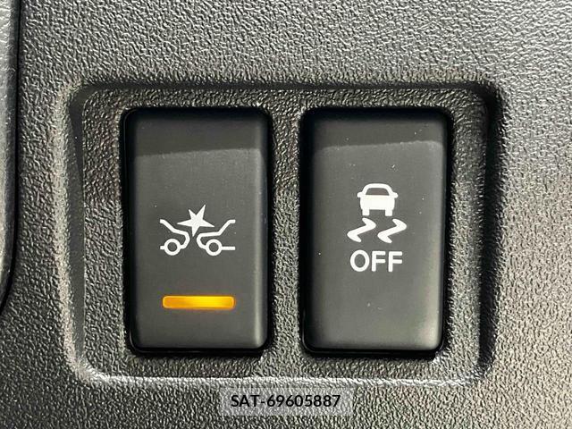 Nissan MARCH 2021-05 8224246-7