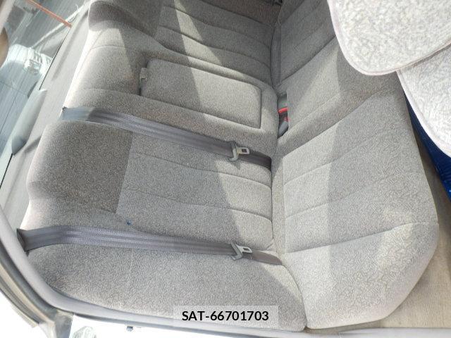 Toyota MARK II 1997-02 8223269-12
