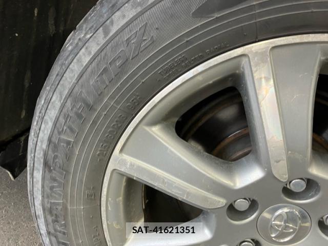 Toyota MARK X ZIO 2011-12 8216190-10