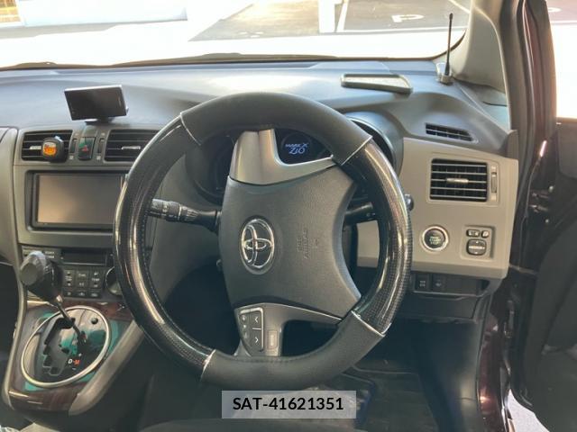 Toyota MARK X ZIO 2011-12 8216190-16