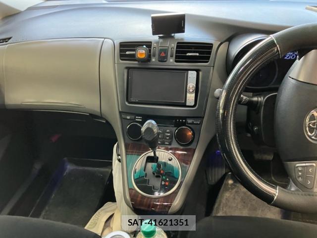 Toyota MARK X ZIO 2011-12 8216190-18