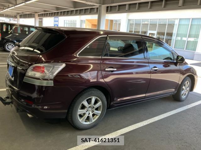Toyota MARK X ZIO 2011-12 8216190-2