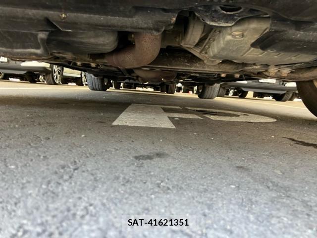 Toyota MARK X ZIO 2011-12 8216190-3