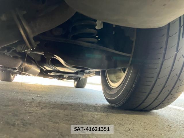 Toyota MARK X ZIO 2011-12 8216190-6