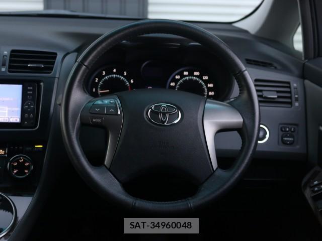 Toyota MARK X ZIO 2011-10 8217275-17