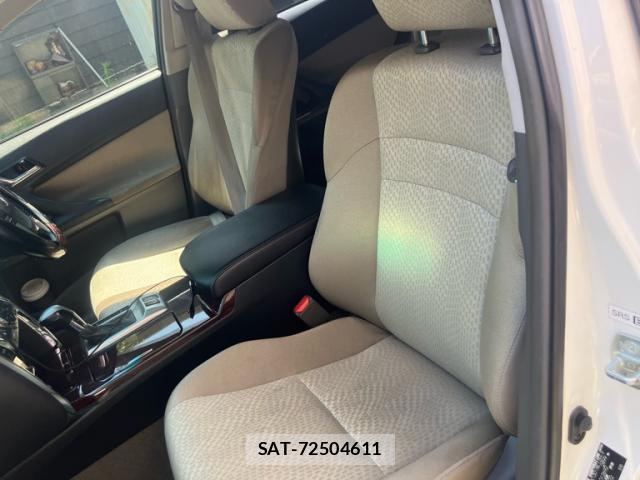 Toyota MARK X 2010-02 8217124-10