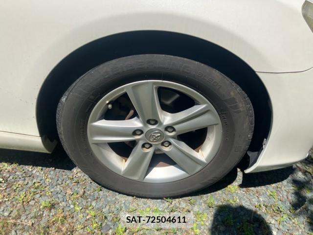 Toyota MARK X 2010-02 8217124-4