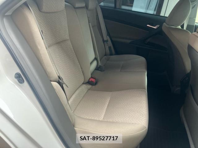 Toyota MARK X 2010-11 8219843-17