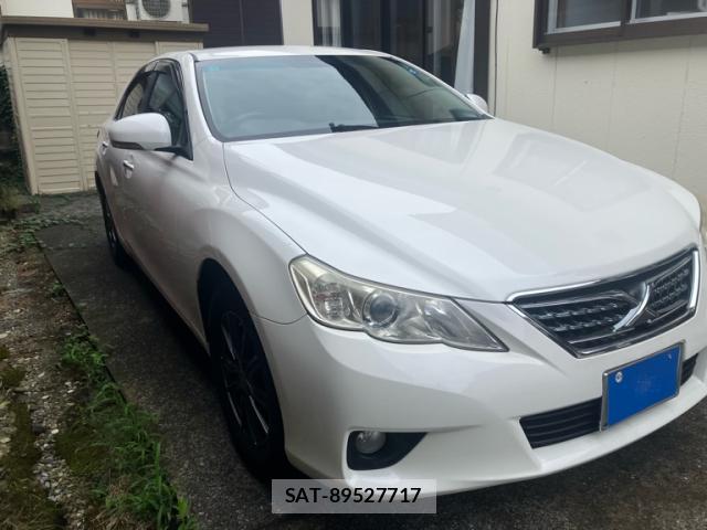 Toyota MARK X 2010-11 8219843-2