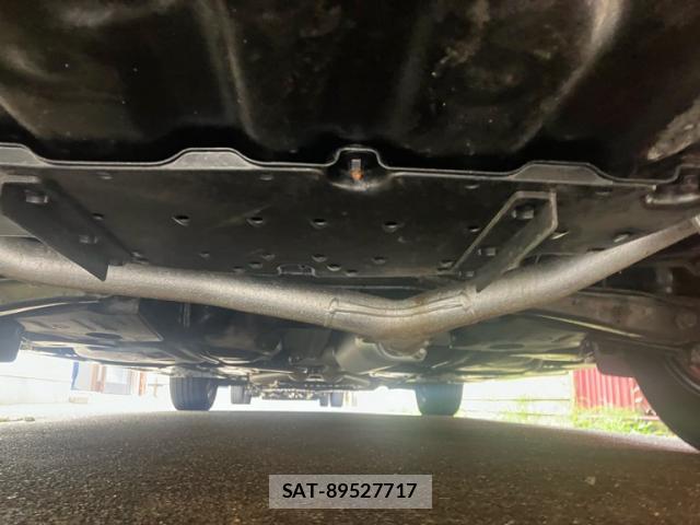 Toyota MARK X 2010-11 8219843-6