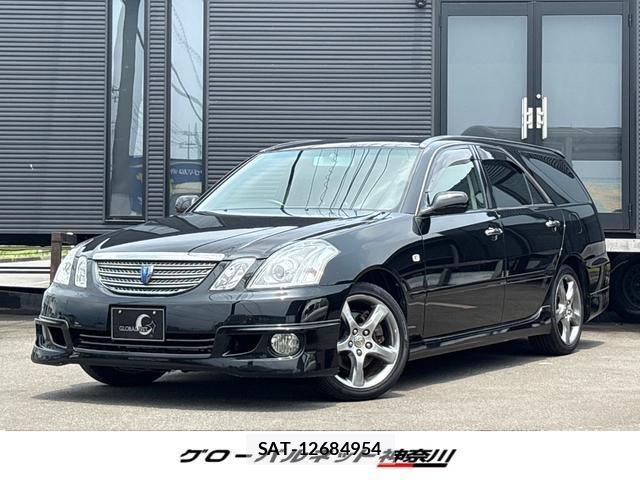 Toyota MARK II 2006-03 8220817-0