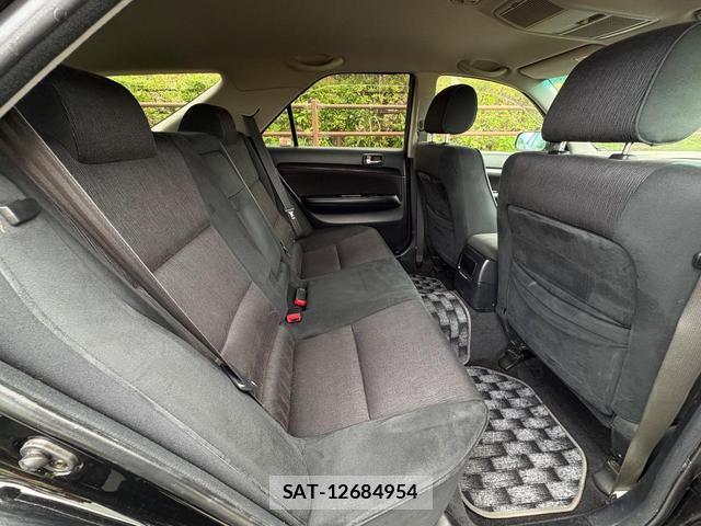 Toyota MARK II 2006-03 8220817-12
