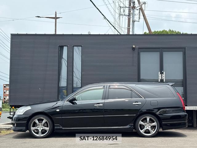 Toyota MARK II 2006-03 8220817-4