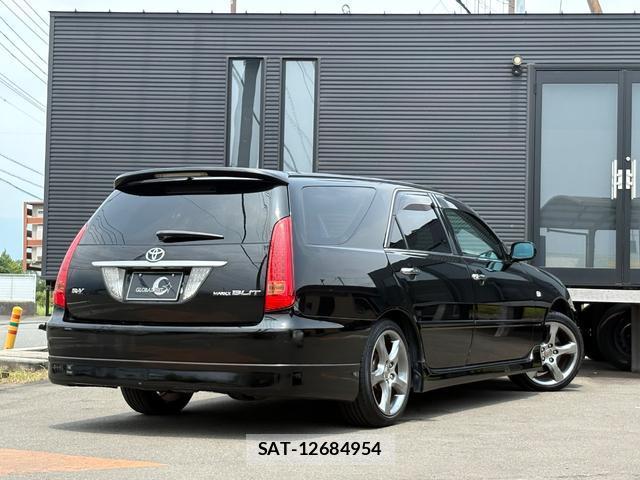 Toyota MARK II 2006-03 8220817-5