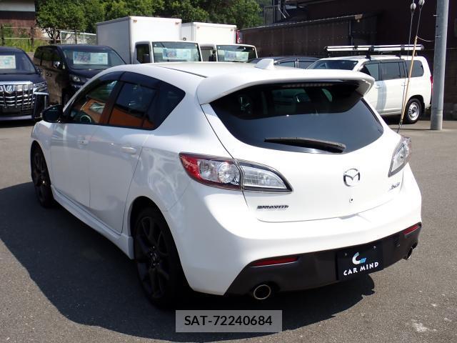 Mazda AXELA 2012-08 8218379-14