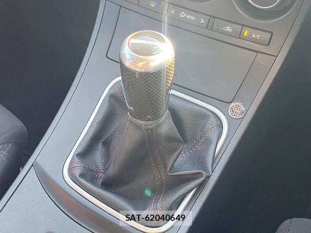 Mazda AXELA 2013-09 8220789-2
