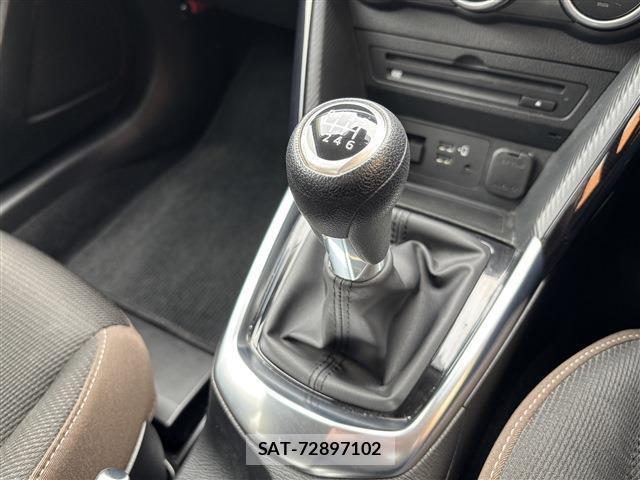 Mazda MAZDA2 2020-02 8216339-4