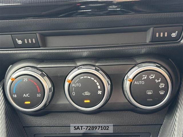Mazda MAZDA2 2020-02 8216339-5