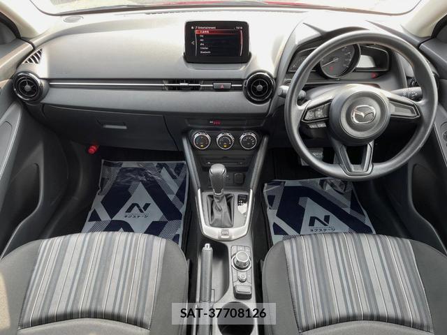 Mazda MAZDA2 2021-07 8216360-1