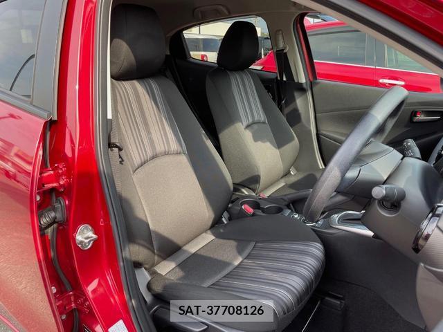 Mazda MAZDA2 2021-07 8216360-9