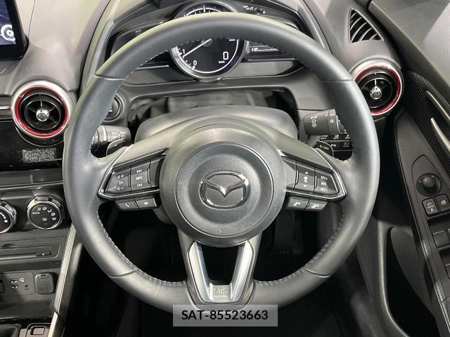 Mazda MAZDA2 2021-11 8216670-11