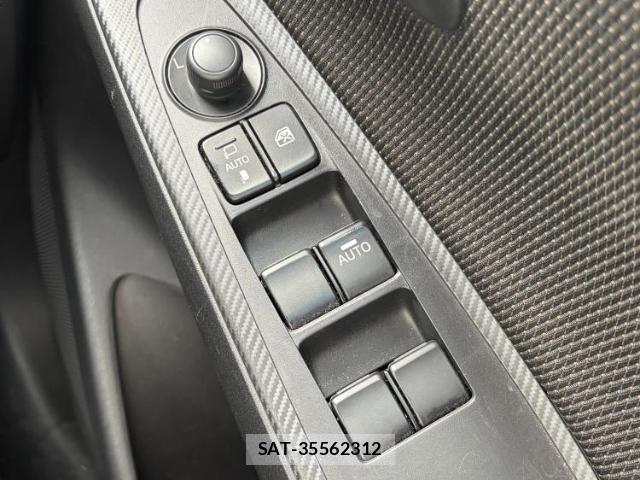 Mazda MAZDA2 2021-01 8216699-15