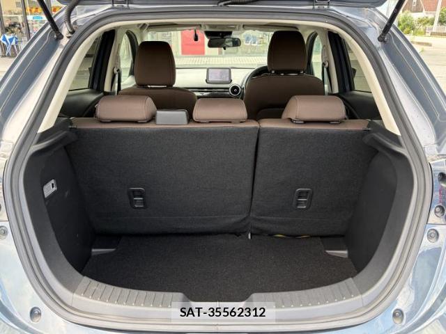 Mazda MAZDA2 2021-01 8216699-7