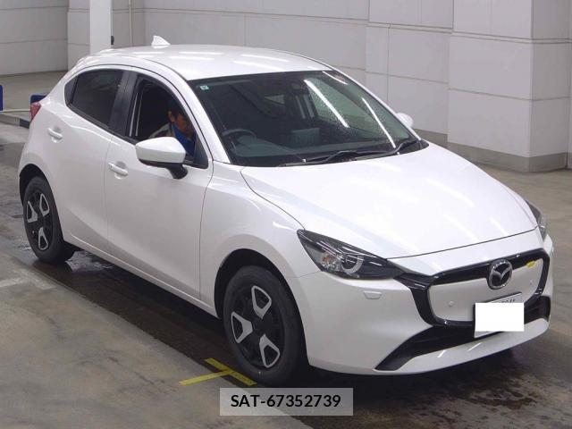 Mazda MAZDA2 2023-09 8217808-3