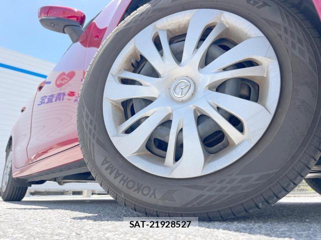 Mazda MAZDA2 2022-02 8221172-13