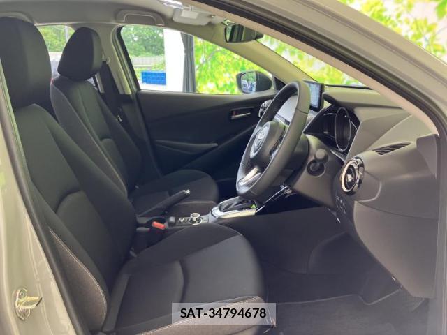 Mazda MAZDA2 2026-03 8222984-3
