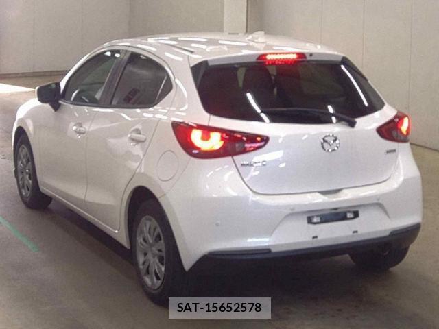 Mazda MAZDA2 2021-11 8223574-3