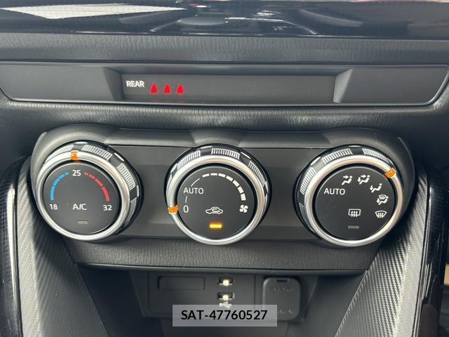 Mazda MAZDA2 2023-12 8223816-8