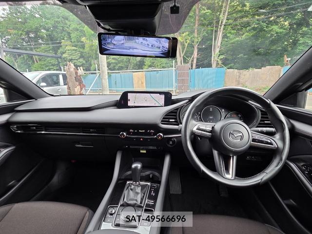Mazda MAZDA3 2021-08 8216260-10