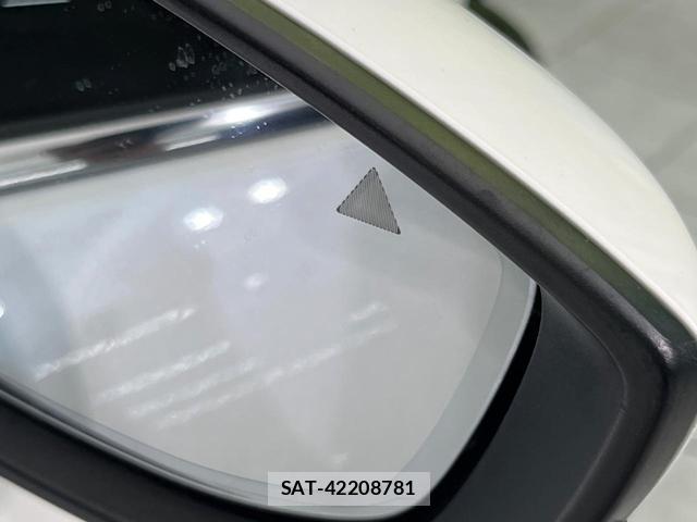 Mazda MAZDA3 2019-06 8216331-4