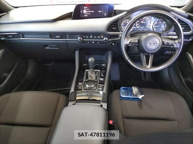 Mazda MAZDA3 2023-06 8216408-2