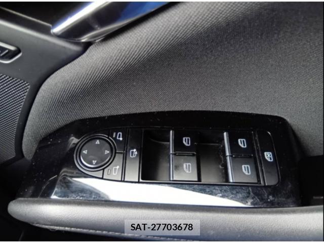 Mazda MAZDA3 2023-06 8216452-7