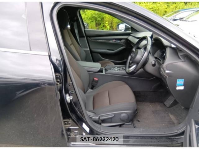 Mazda MAZDA3 2023-06 8216453-6