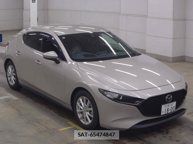 Mazda MAZDA3 2023-03 8217815-4