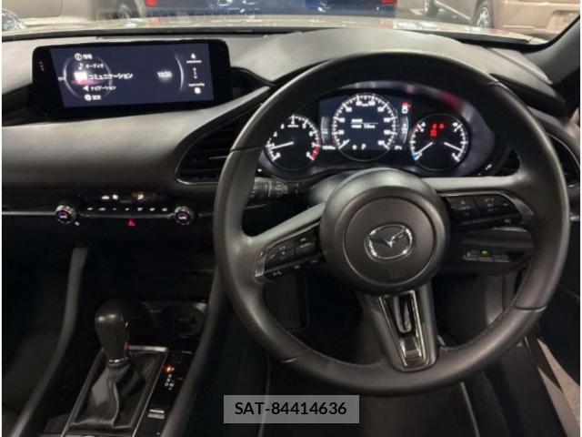 Mazda MAZDA3 2023-06 8218036-2