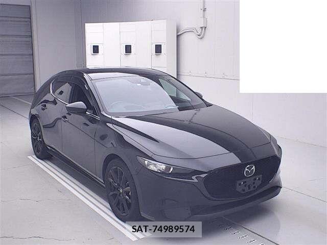 Mazda MAZDA3 2023-04 8218881-0
