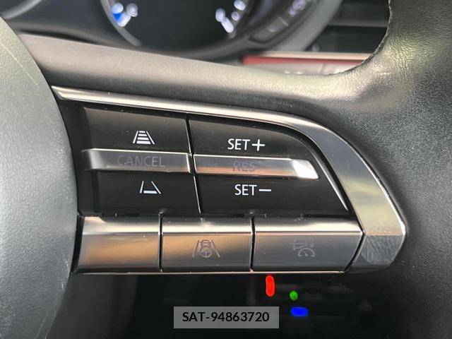 Mazda MAZDA3 2022-07 8219712-5