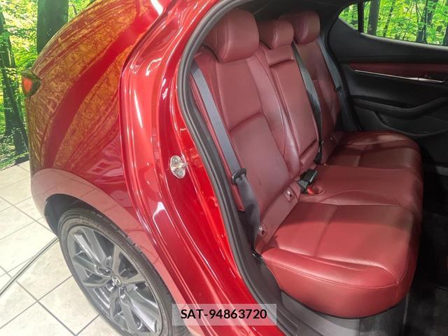 Mazda MAZDA3 2022-07 8219712-8